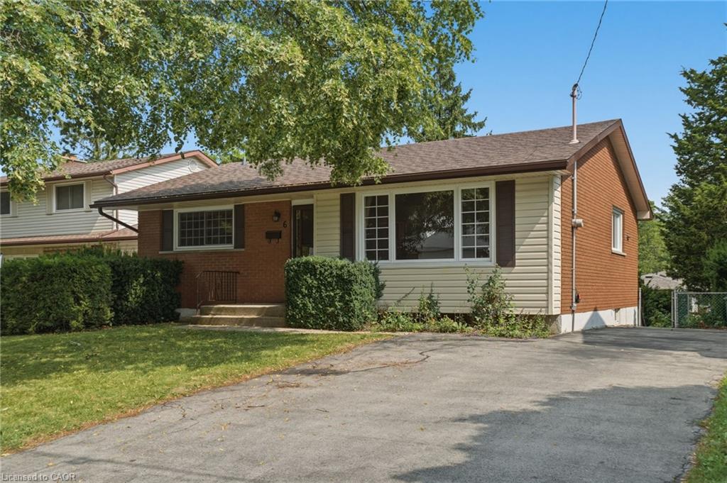 6 Caprice Court