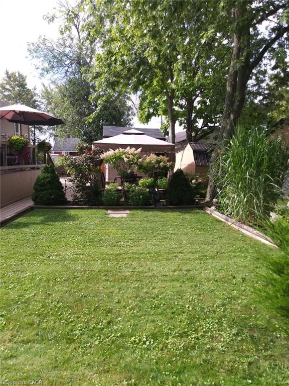 1040 Lakeshore Road
