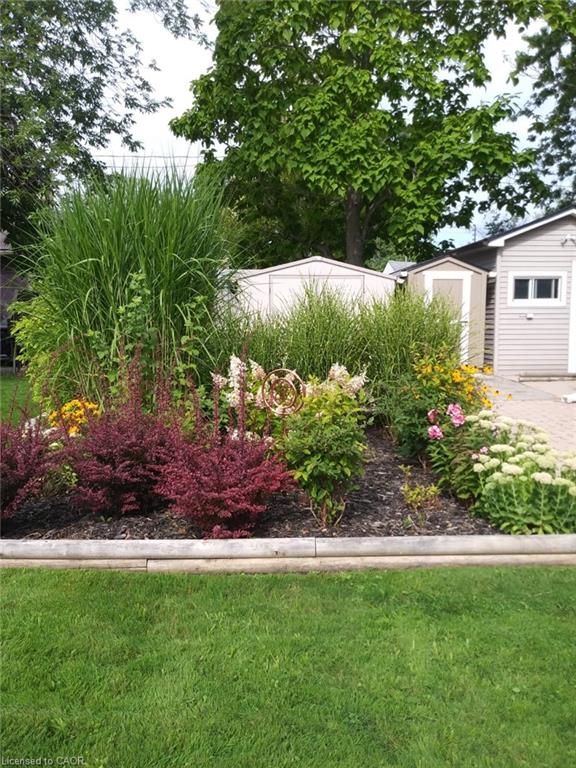 1040 Lakeshore Road