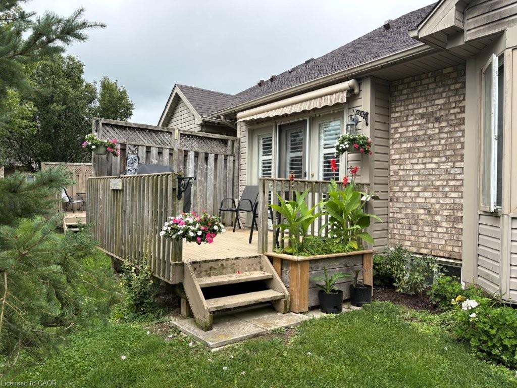 44 Livingston Boulevard 11