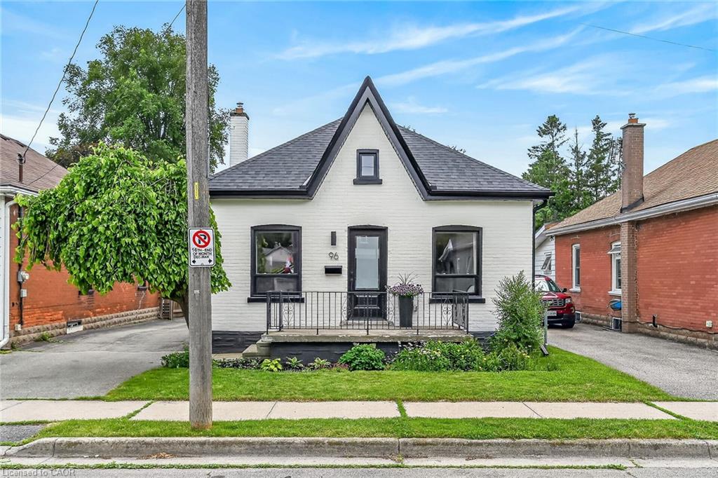 96 Aberdeen Avenue