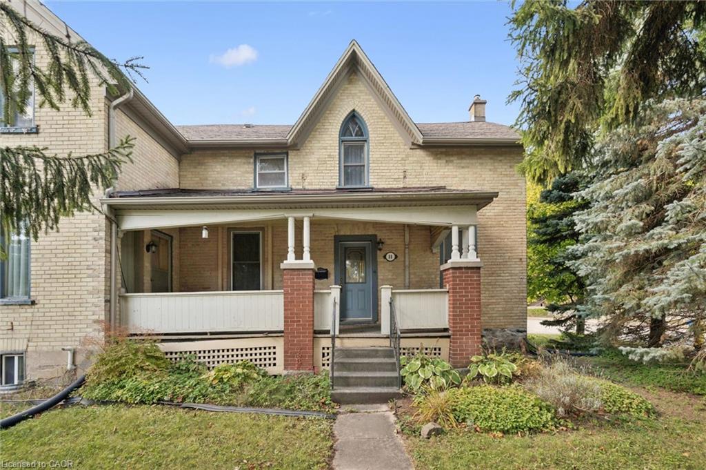 88 Arthur Street S