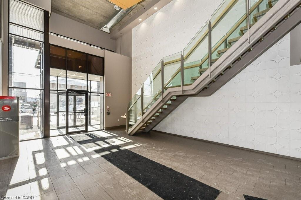 8 Hickory Street 1002