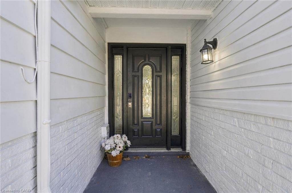 84 Elgar Avenue
