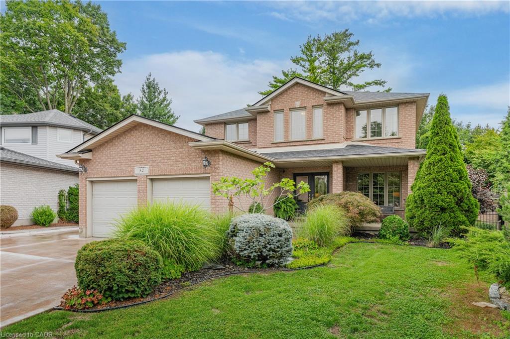 52 Archwood Crescent