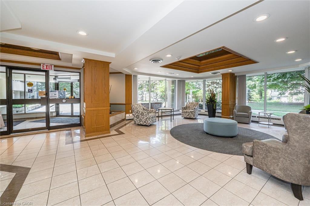 6 Willow Street 602