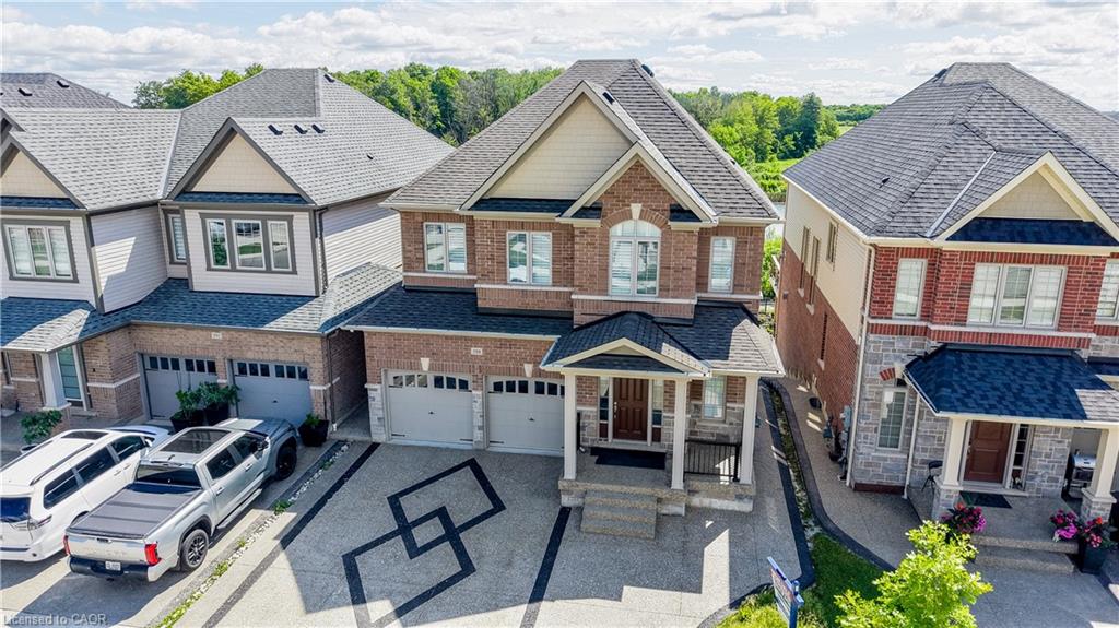 588 Beckview Crescent