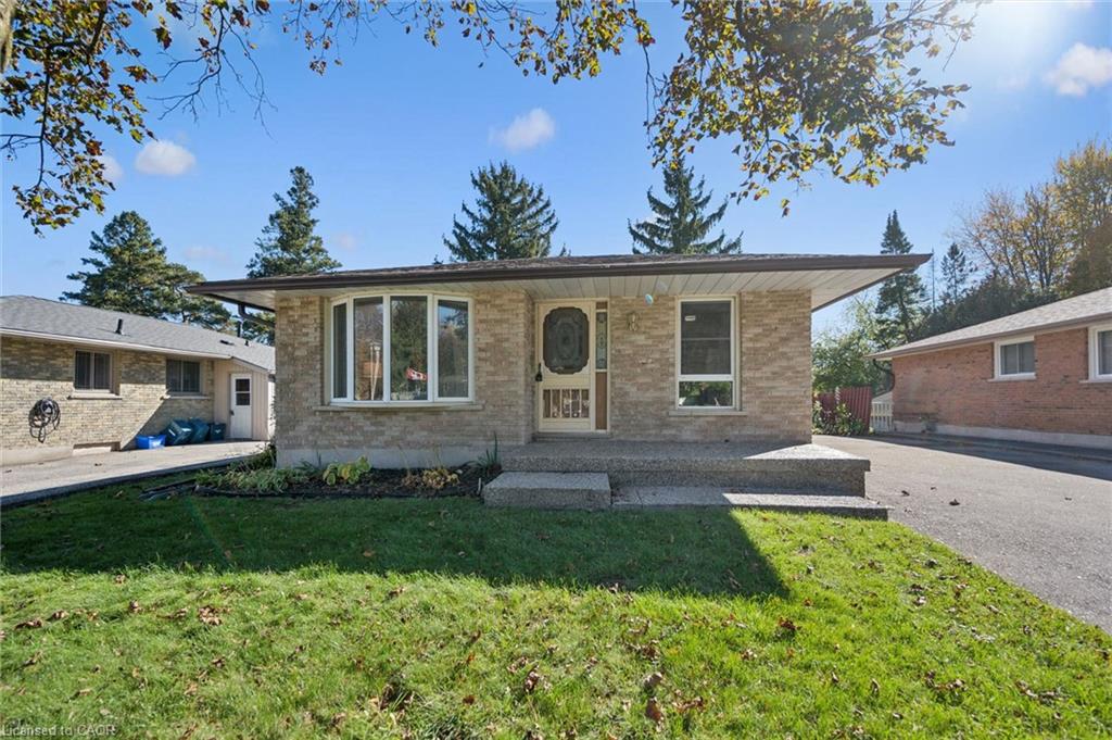 11 Caledon Court
