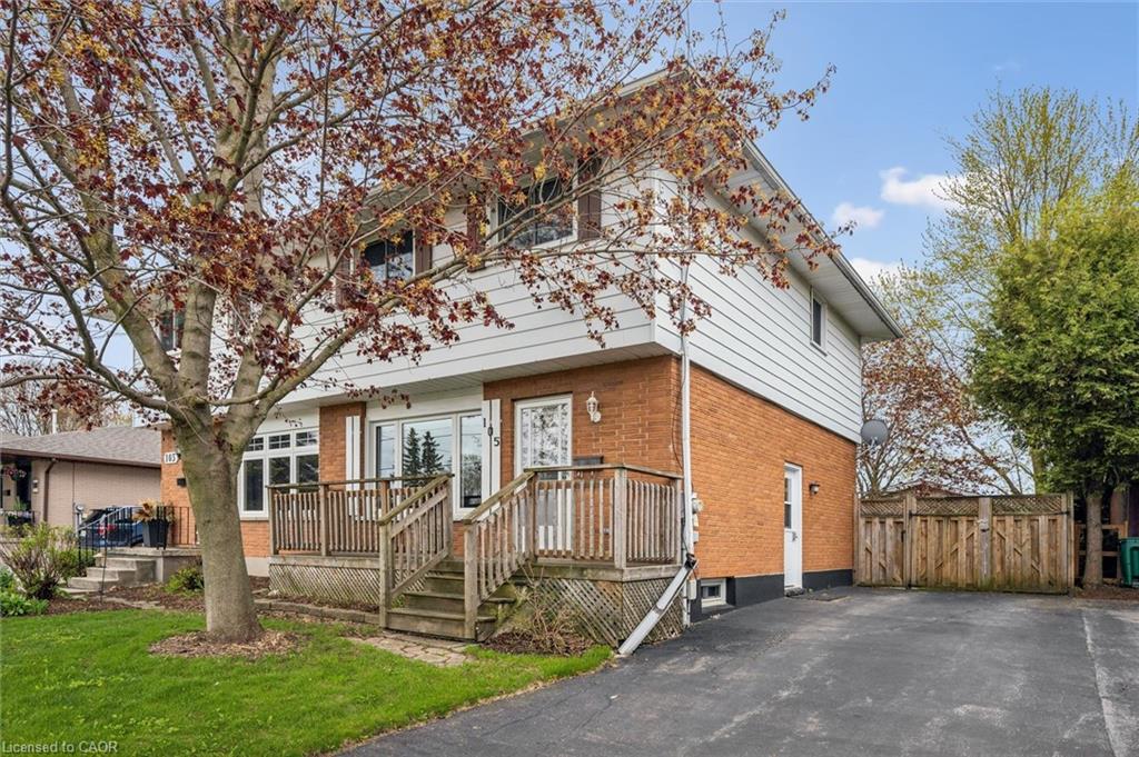 105 Oriole Parkway
