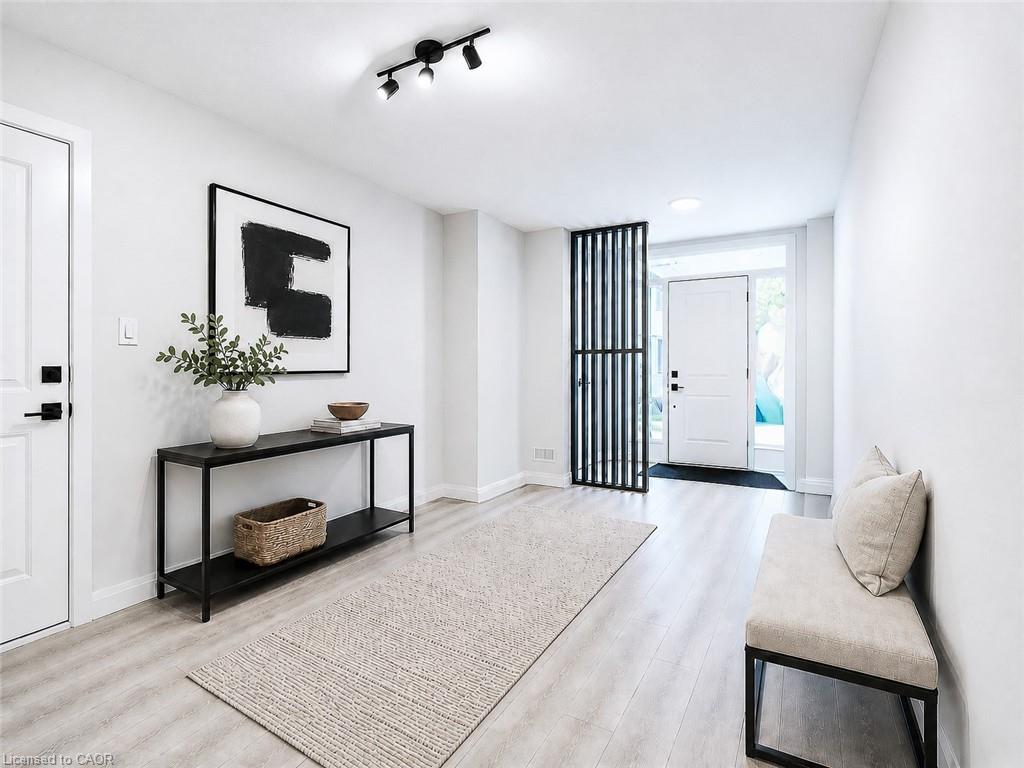 143 Elgin Street N 90