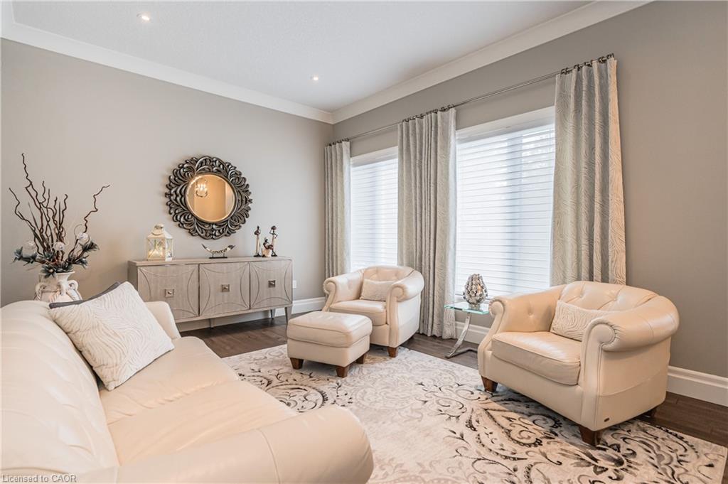 23 Highgrove Court