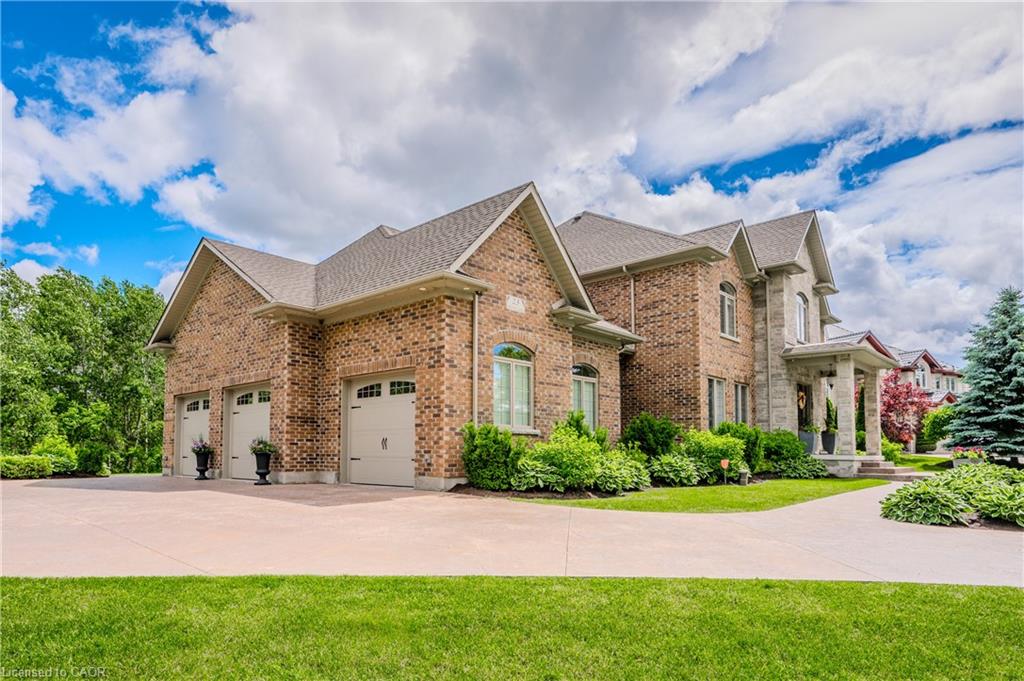 23 Highgrove Court