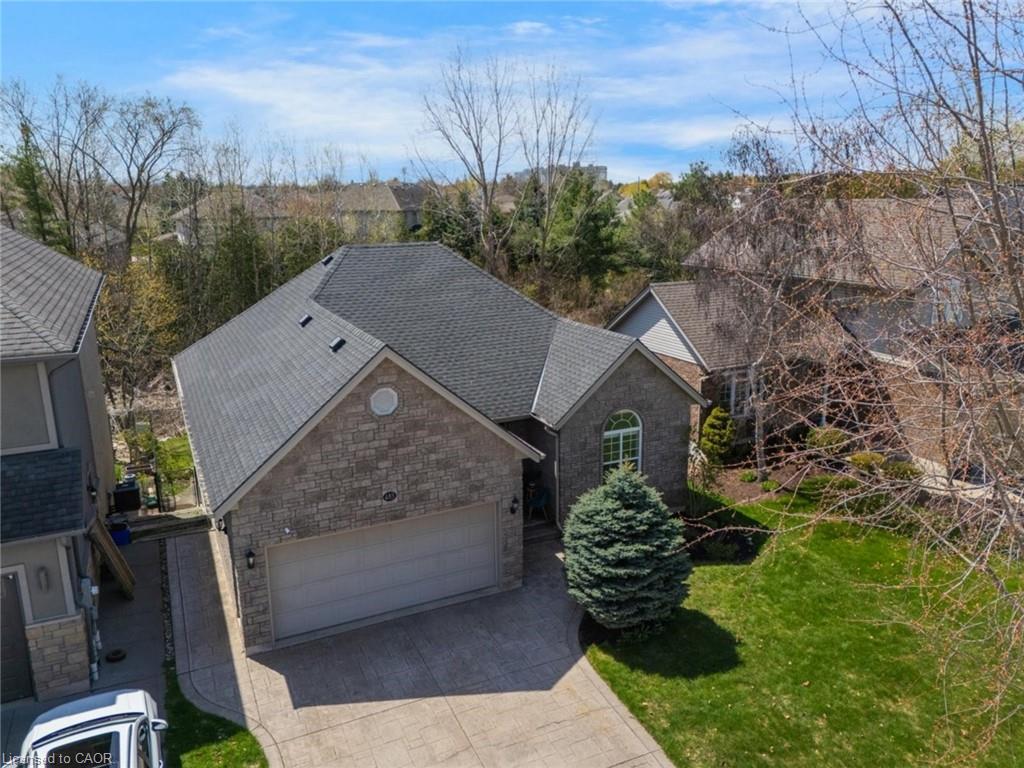 483 Parrott Place
