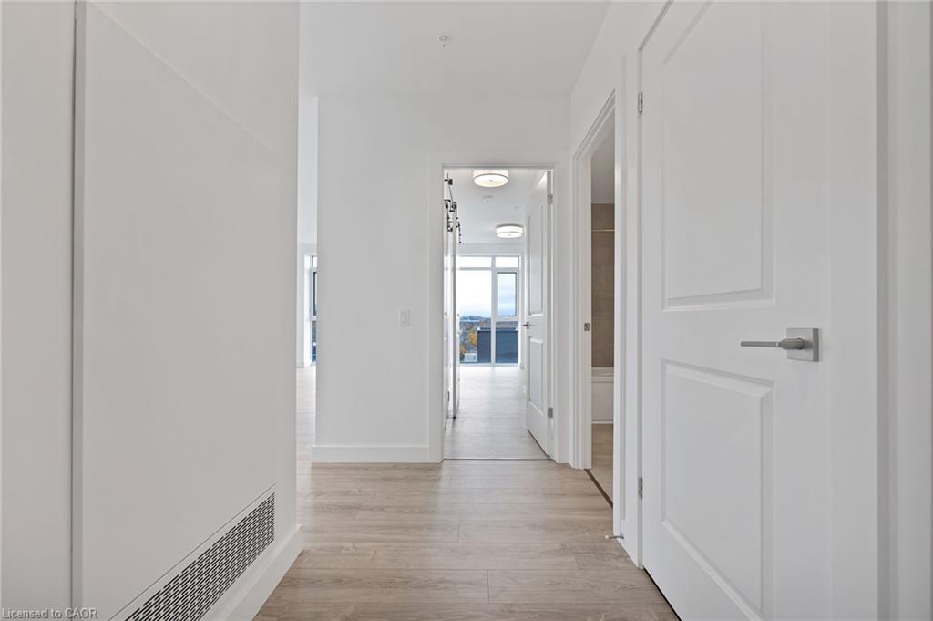 50 Grand Avenue S 901