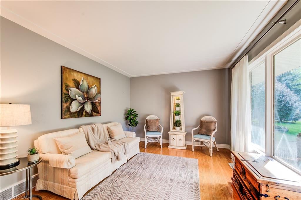 113 Macgregor Crescent