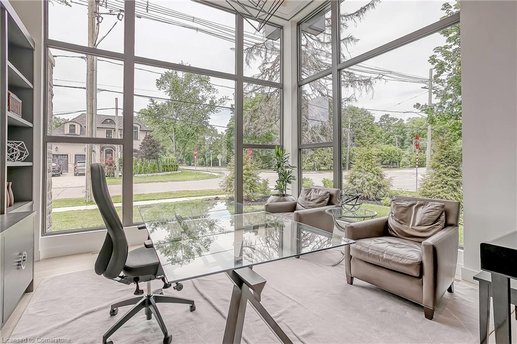 421 Chartwell Road