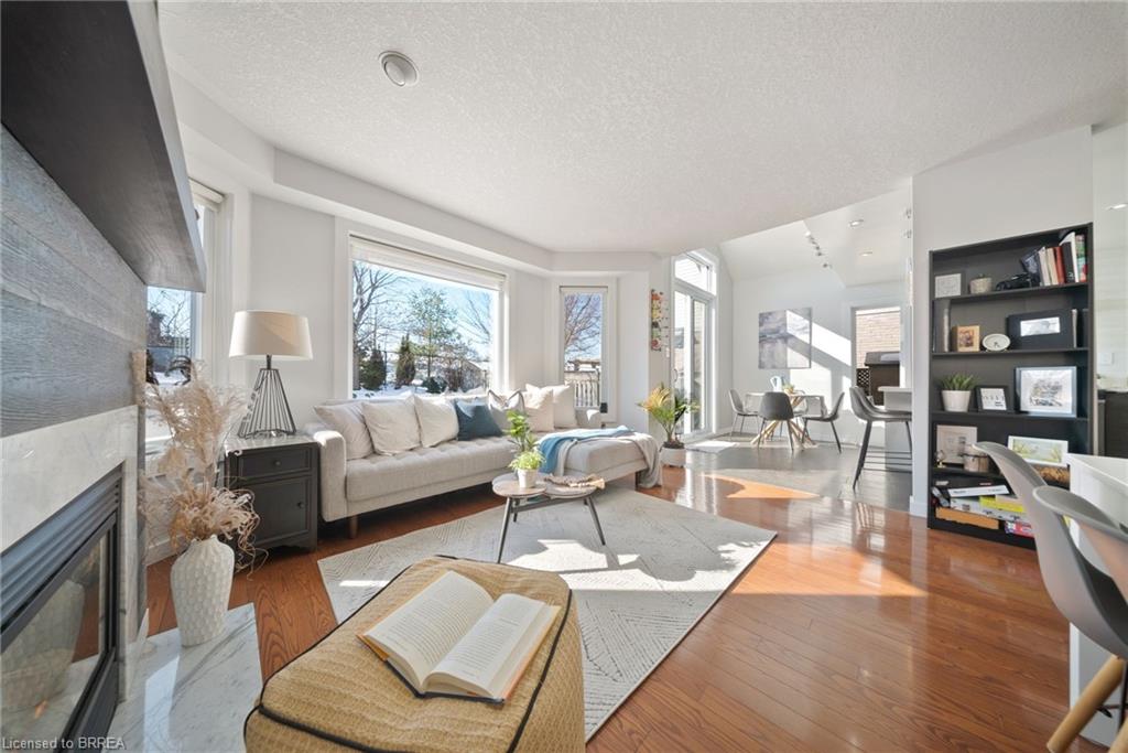 67 Wadsworth Crescent