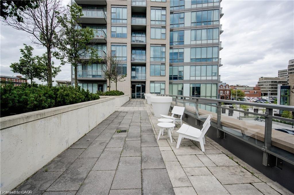 85 Duke Street W 112