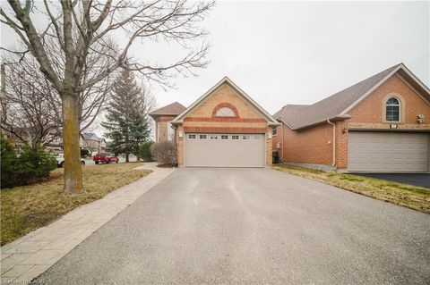 59 Royal Orchard Drive Brampton ON L6X 4M5