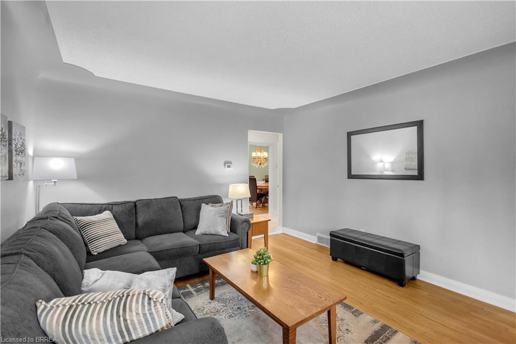 18 South Drive