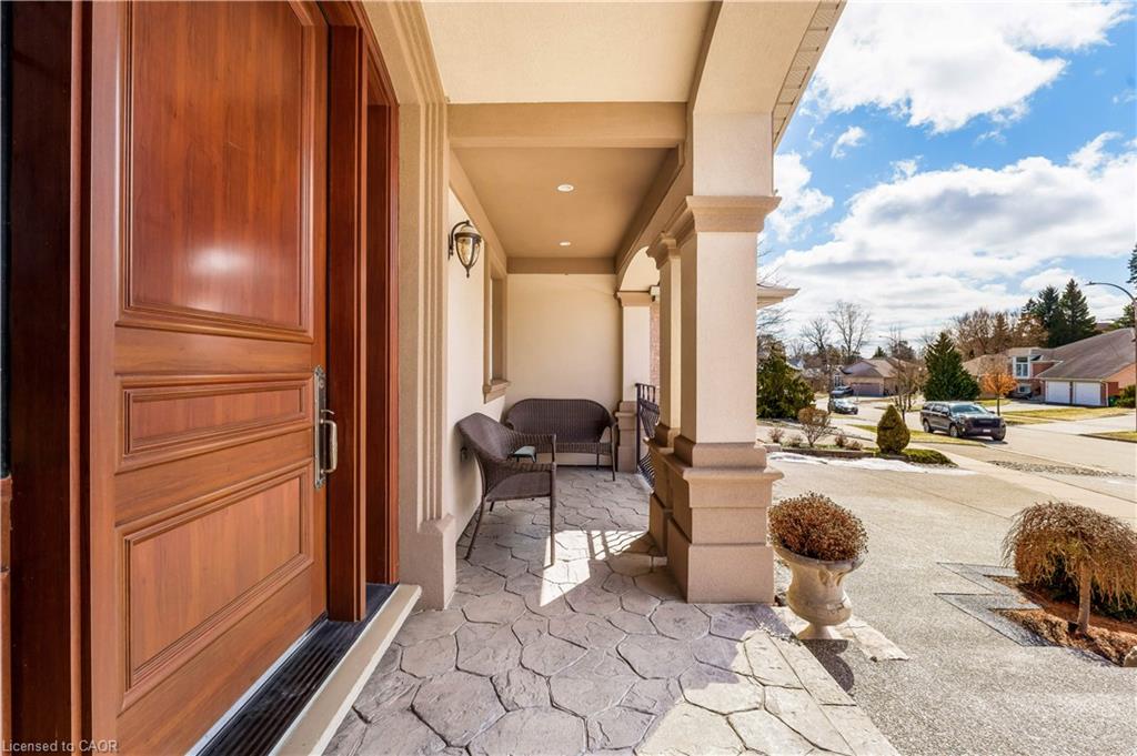 60 Chandos Drive