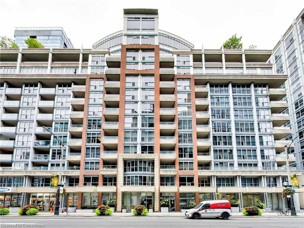 270 Wellington Street W 409