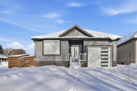 404 Montrose Street N Cambridge ON N3H 2P3