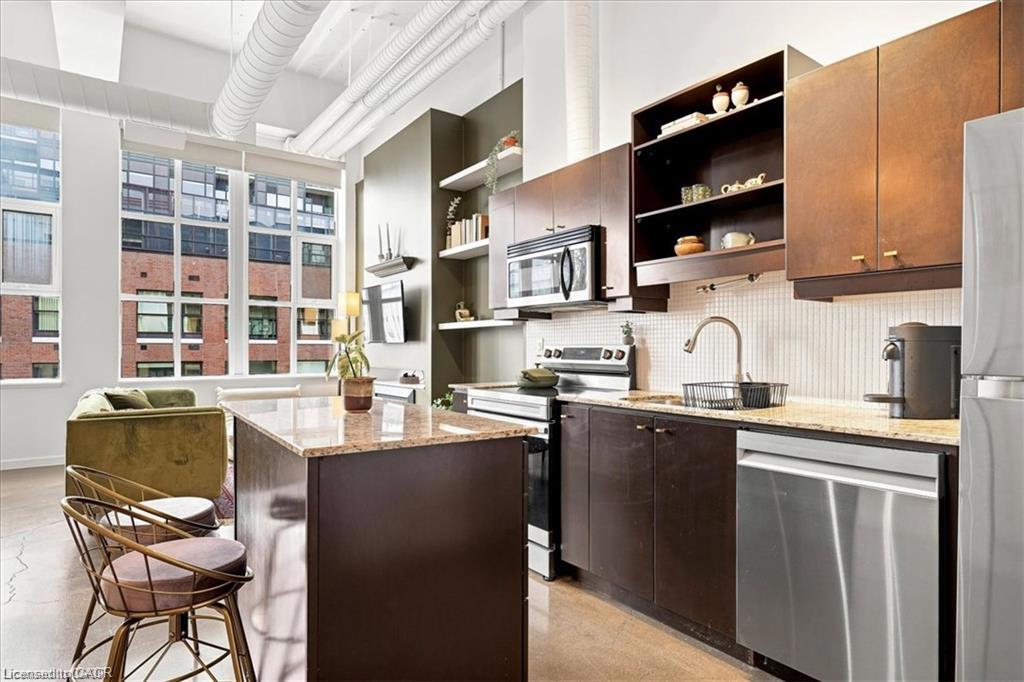 410 King Street W 408