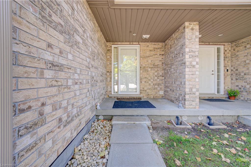 300 Fallowfield Drive 21