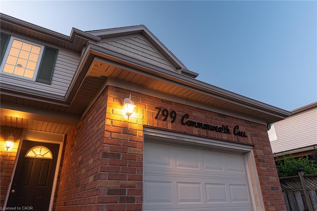799 Commonwealth Crescent