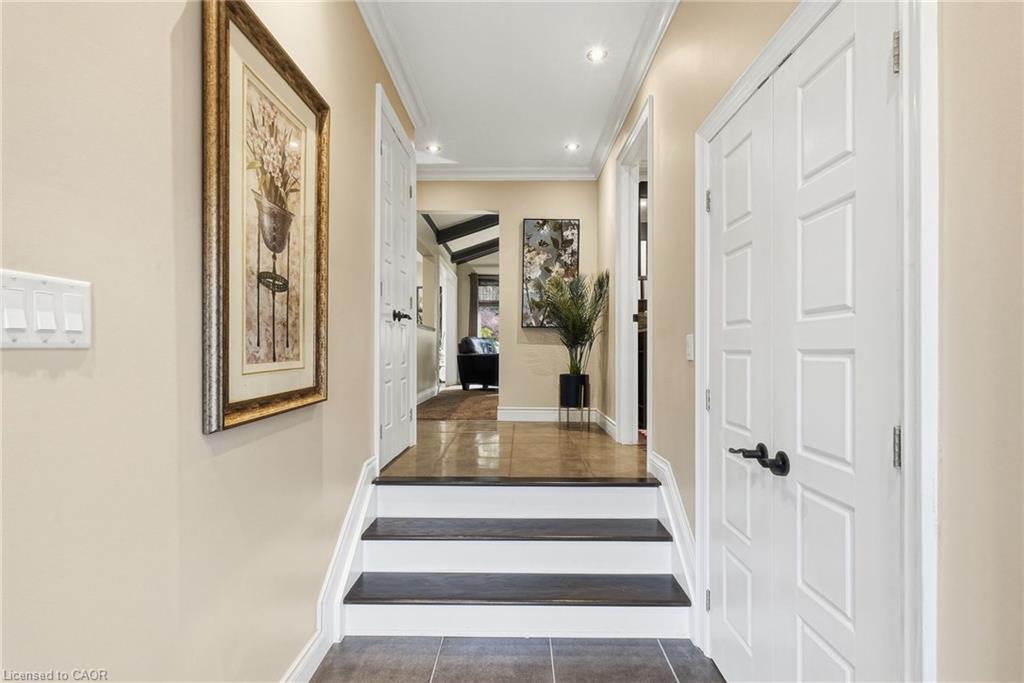 816 Alexander Road