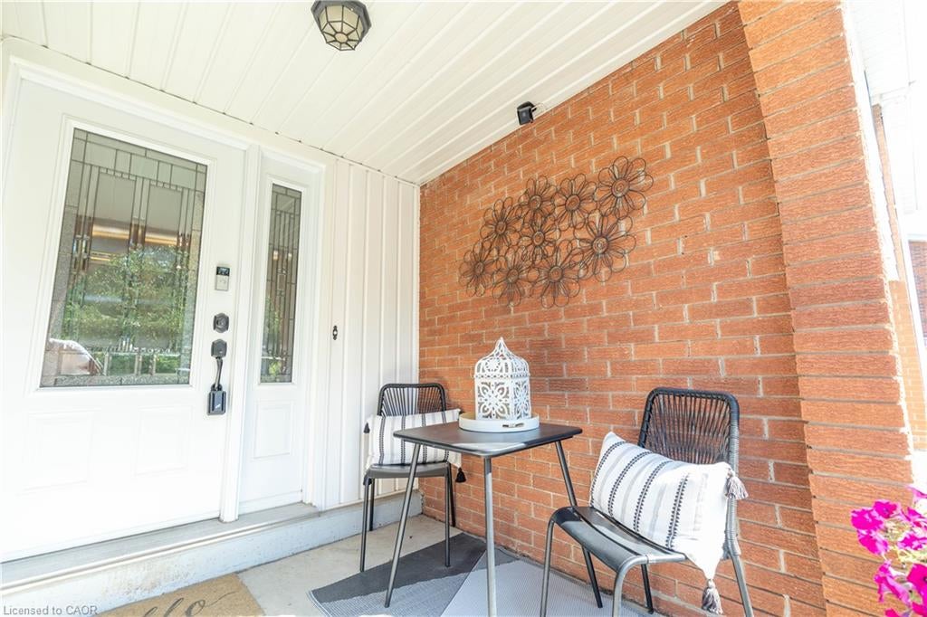 82 Overlea Drive