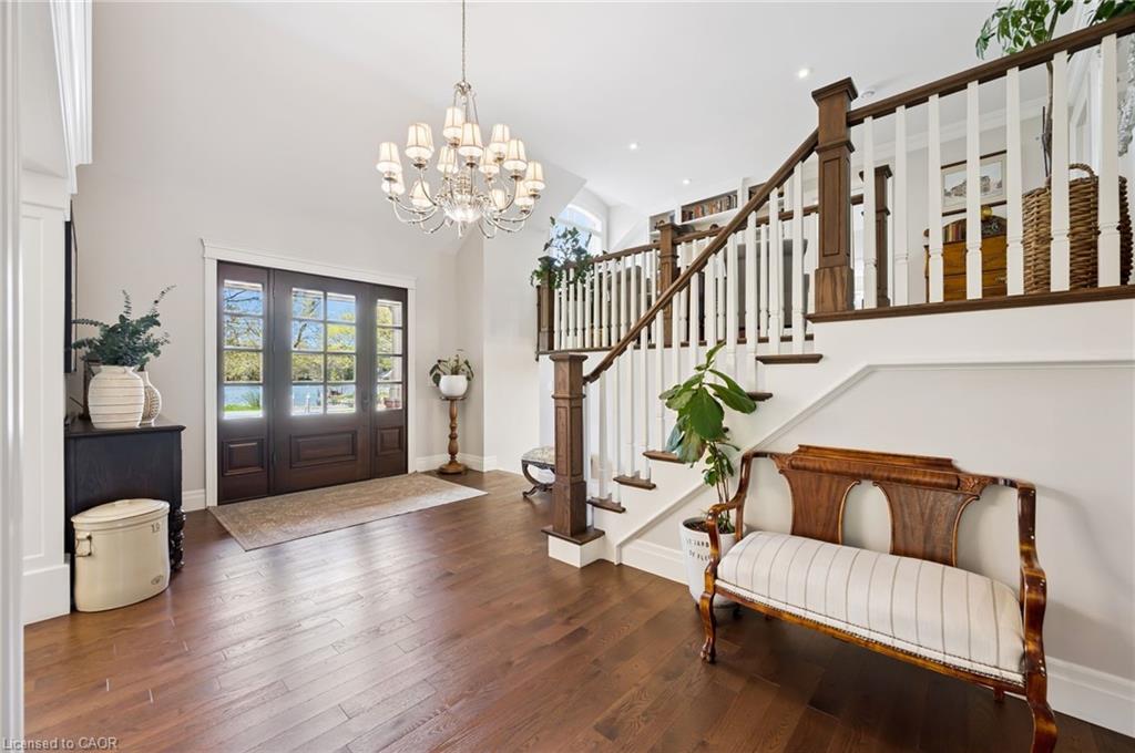 2073 Maplewood Road