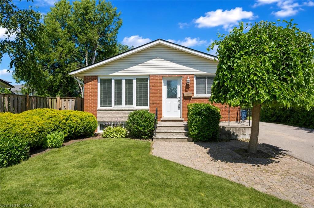 95 Mountford Drive