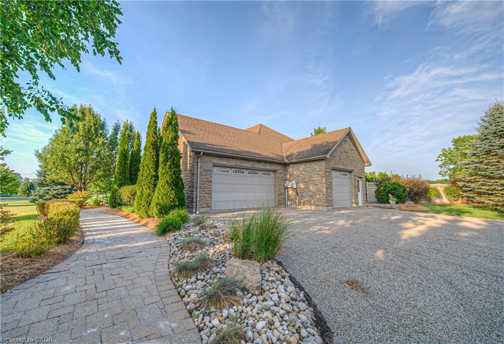 10 Eagle Ridge Court