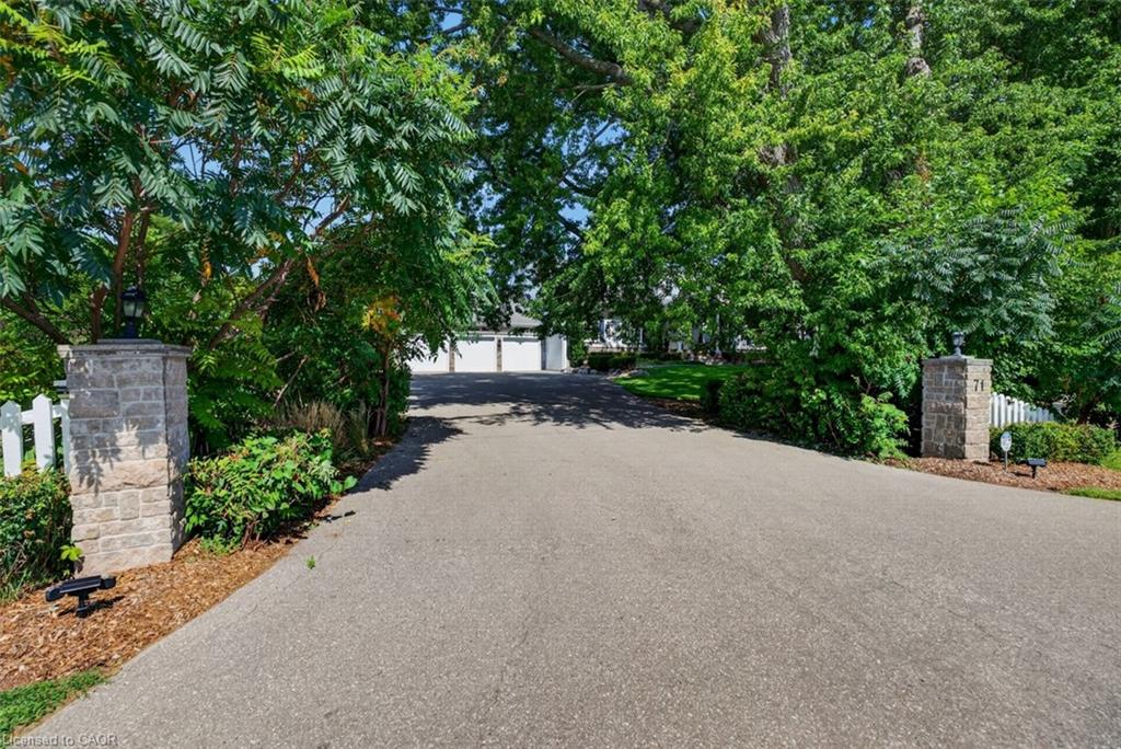 71 Concession 11 Road E