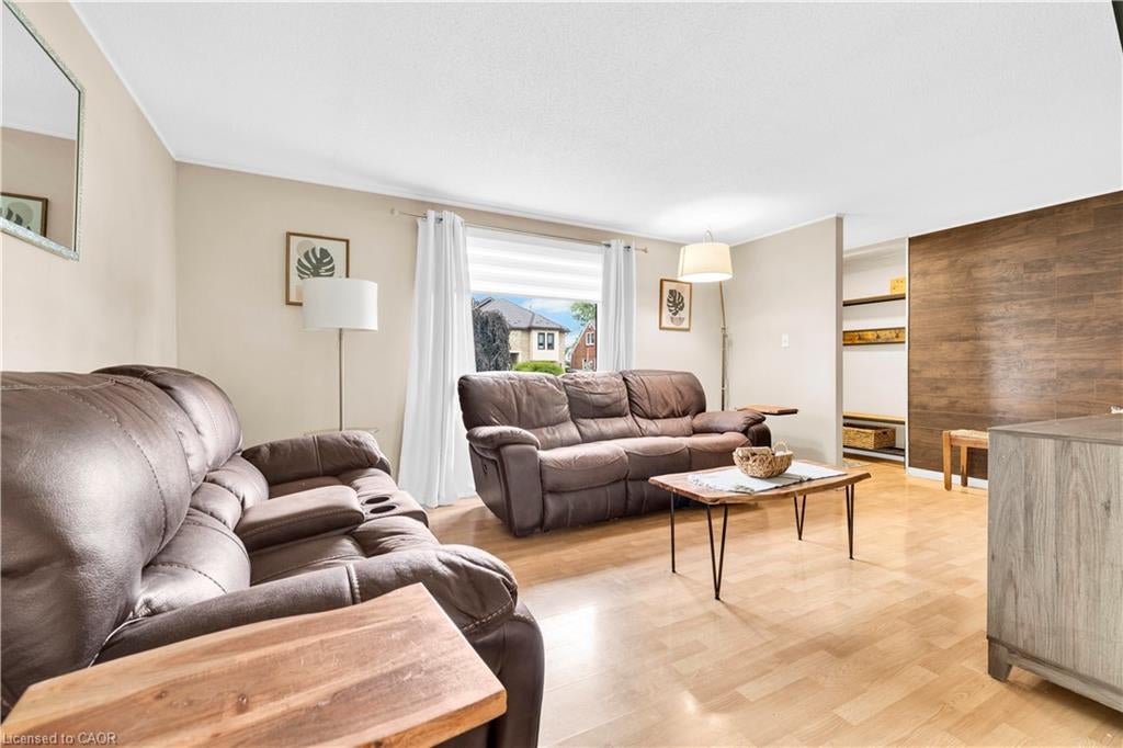 1045 Reedmere Road