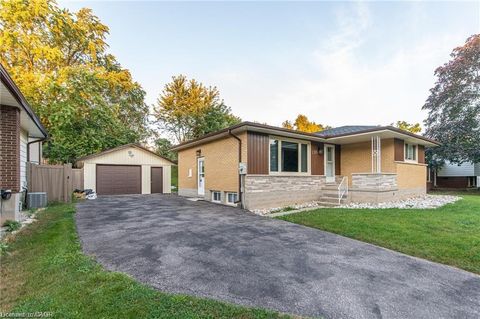 136 Macgregor Crescent Waterloo ON N2J 3W9