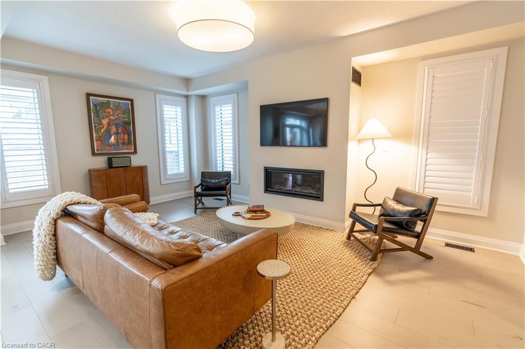 311 Chokecherry Crescent