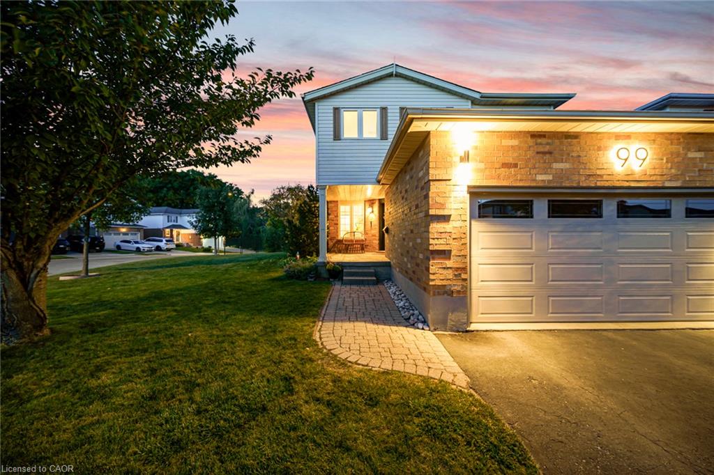 99 Beechmanor Crescent