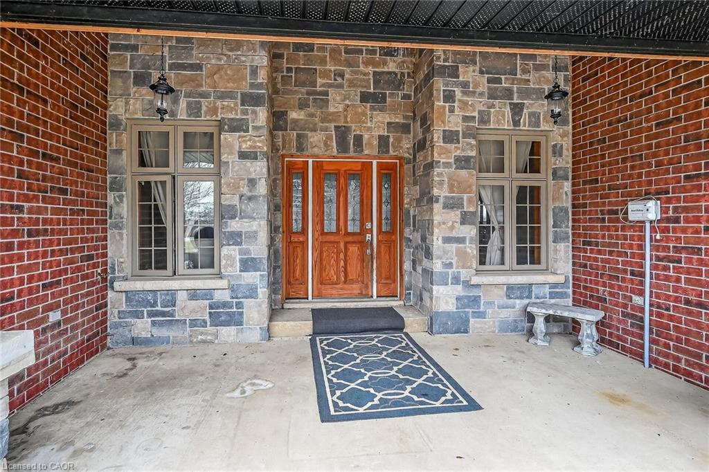 393 Old Onondaga Road E