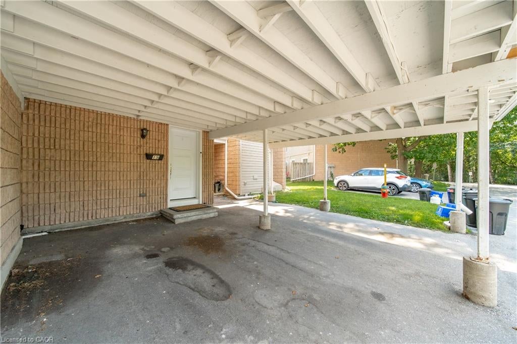 65 Glamis Road 19