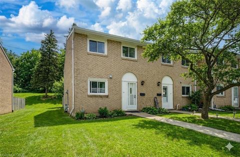 206 Green Valley Drive 30 Kitchener ON N2P 1G9