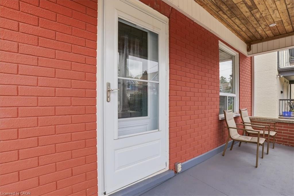 140 Peter Street