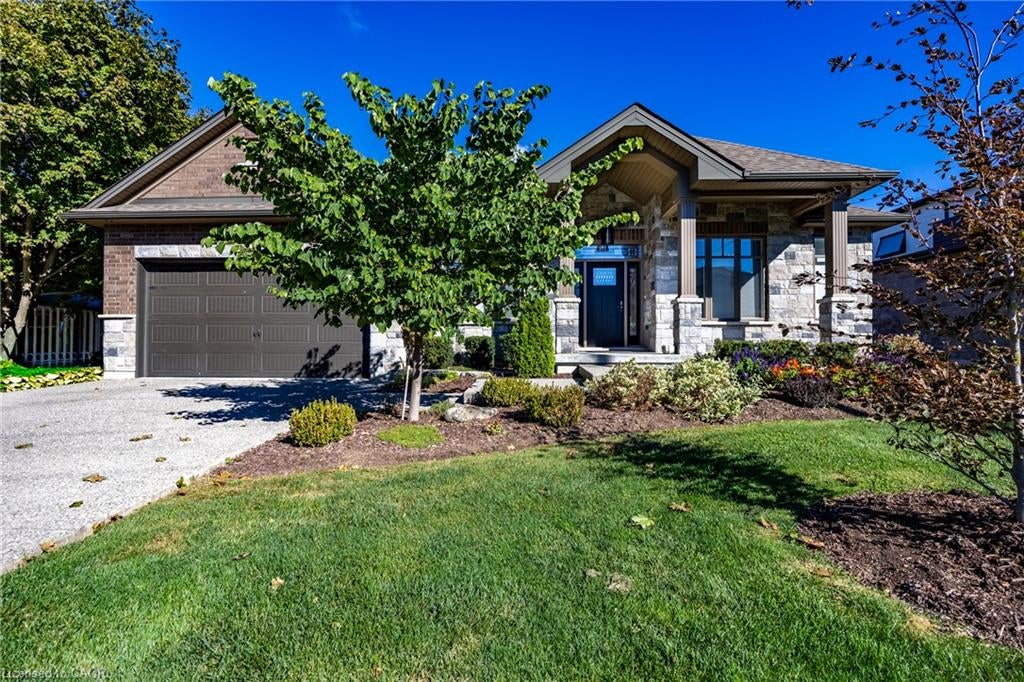 135 New Lakeshore Road