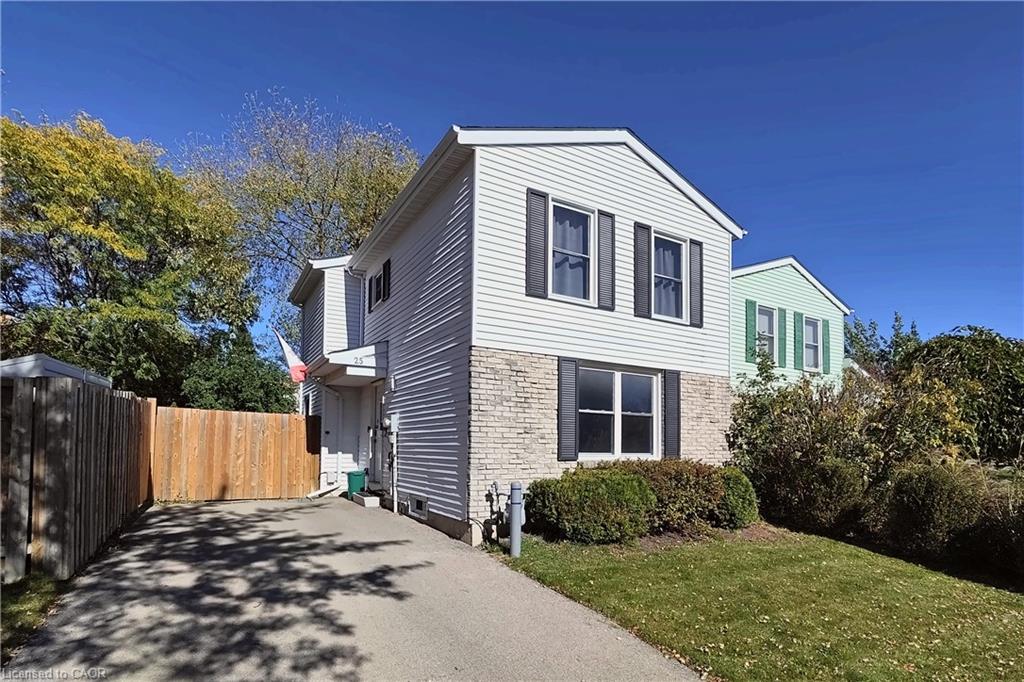 25 Timberlane Crescent