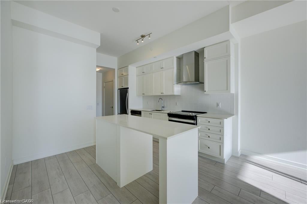 55 Duke Street Unit #214