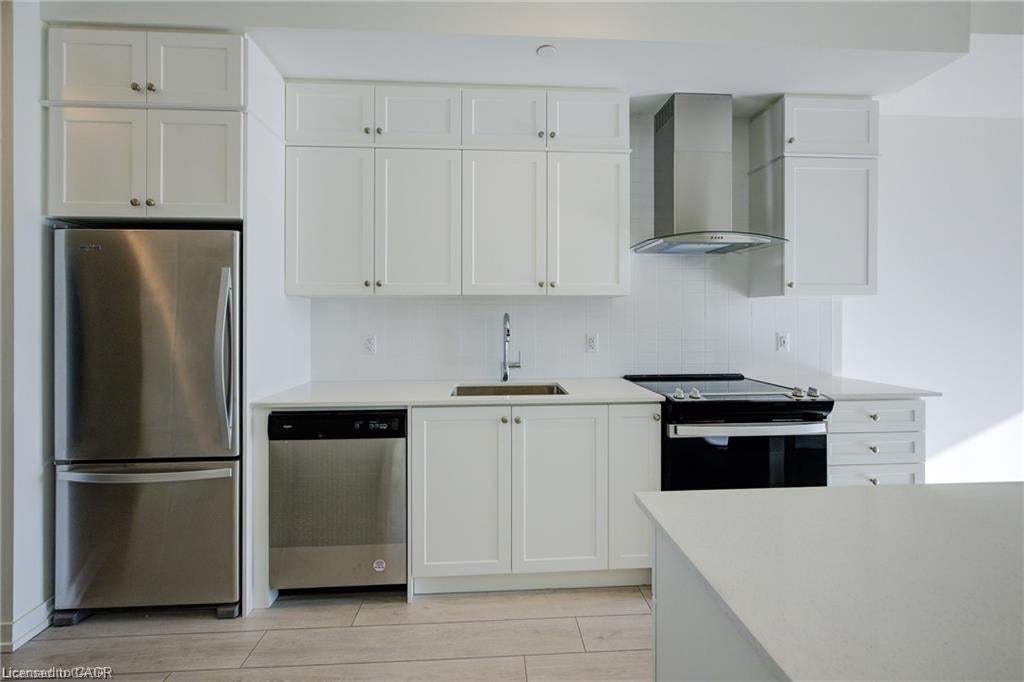 55 Duke Street Unit #214