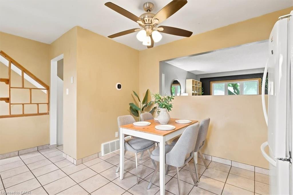 6 Tamarack Court