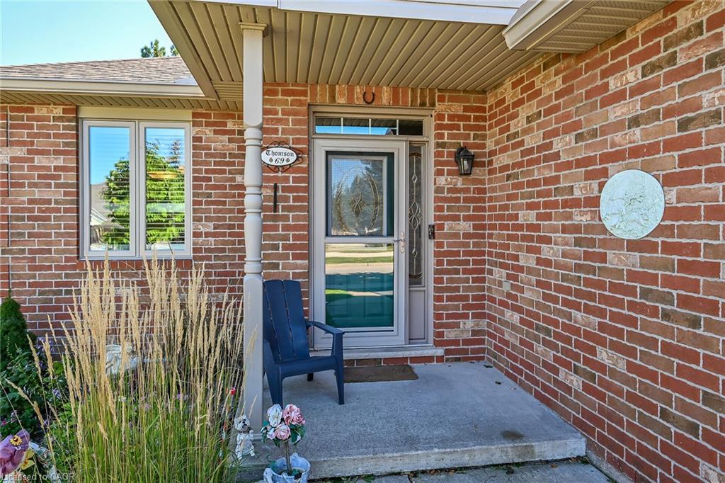 69 Natalia Avenue